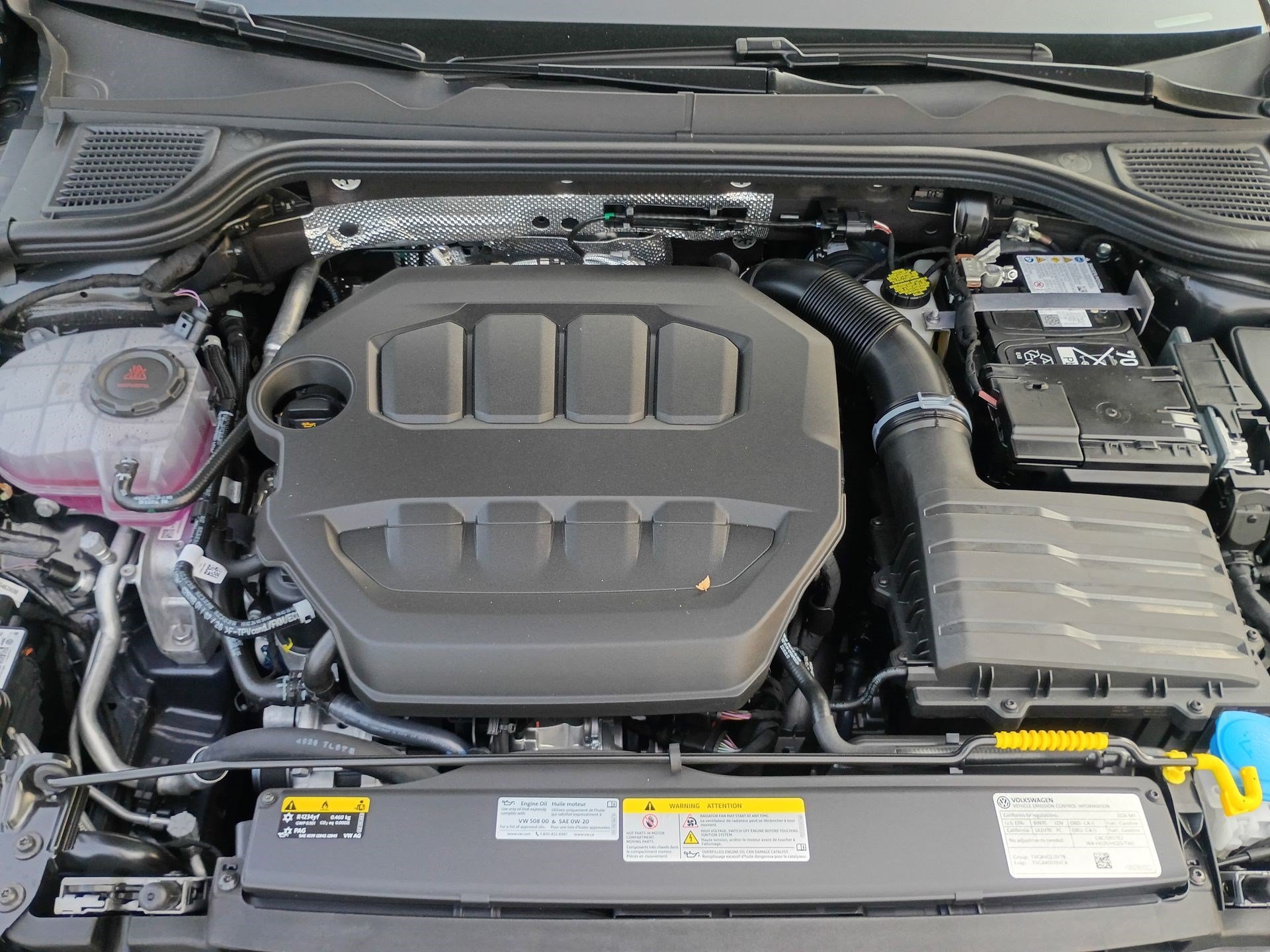 New 2026 Volkswagen GTI SE FWD image 19