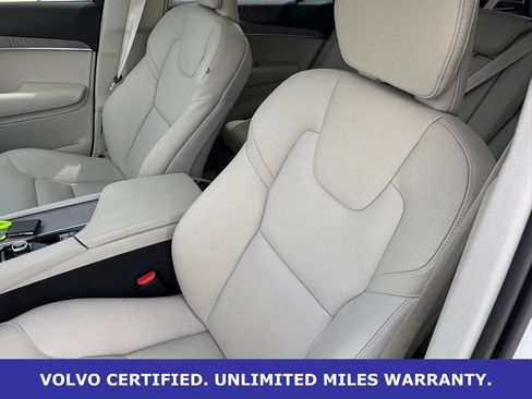 Certified 2024 Volvo XC90 T8 Plus w/ Protection Package AWD/4WD image 34