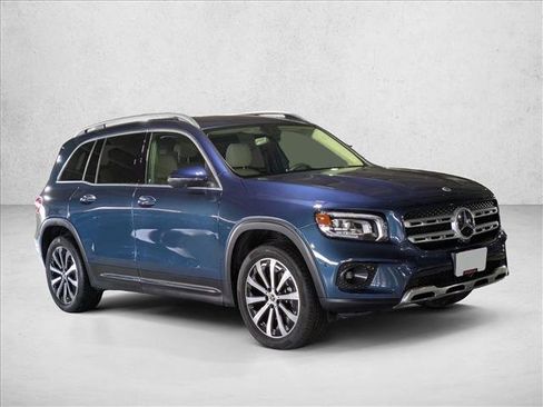 Used 2023 Mercedes-Benz GLB 250 image 6