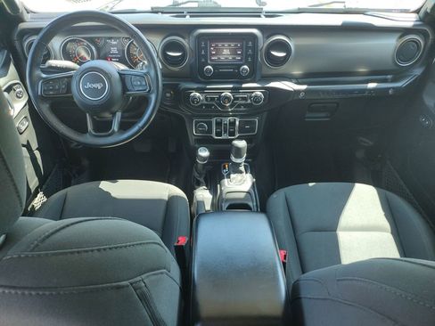Used 2018 Jeep Wrangler Unlimited Sport w/ Dual Top Group AWD/4WD image 15