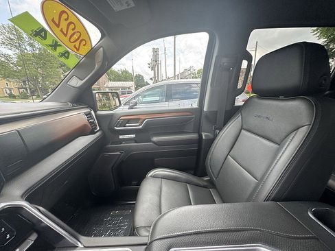 Used 2022 GMC Sierra 1500 Denali image 28