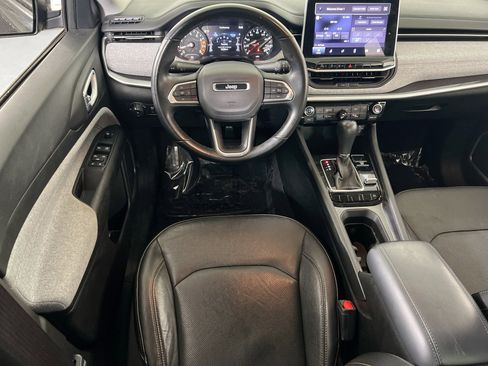 Used 2022 Jeep Compass Latitude image 20