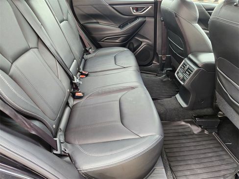Used 2019 Subaru Forester Limited image 31