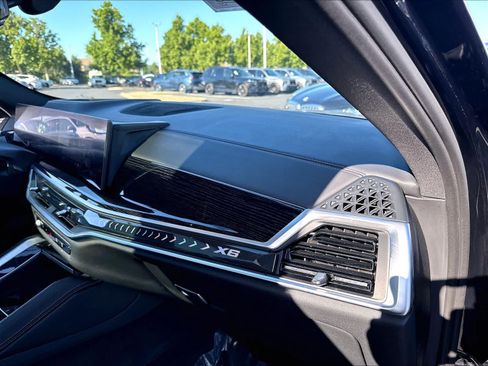 Used 2025 BMW X6 xDrive40i w/ Executive Package AWD/4WD image 29