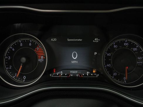 Used 2019 Jeep Cherokee Limited AWD/4WD image 32