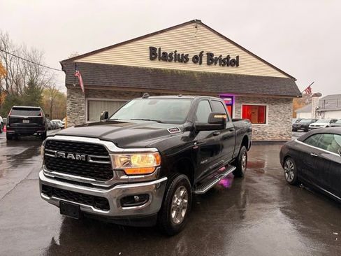 Used 2024 RAM 2500 Big Horn AWD/4WD image 1