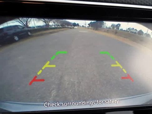 Used 2021 Nissan Kicks S image 22