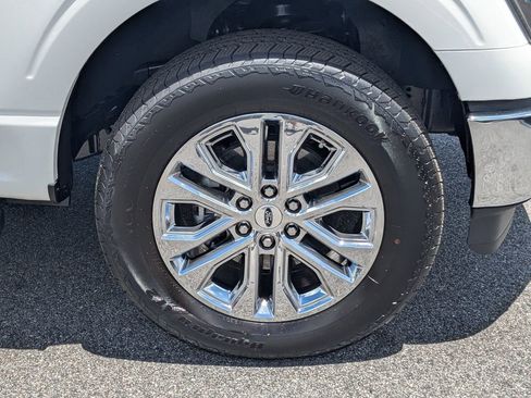 New 2025 Ford F150 Lariat w/ Equipment Group 502A High image 12