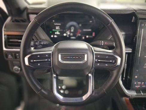 Certified 2025 GMC Yukon XL Denali RWD image 18