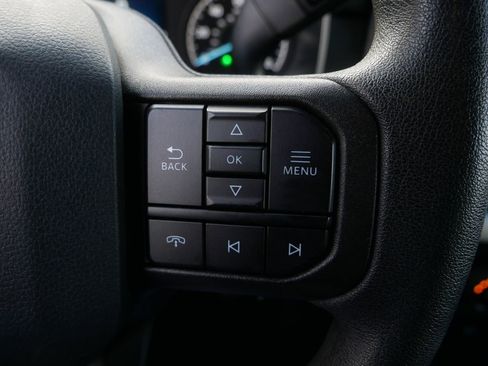 Used 2022 Ford F150 XLT w/ Trailer Tow Package image 17