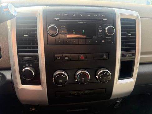 Used 2011 RAM 2500 SLT w/ Protection Group AWD/4WD image 26