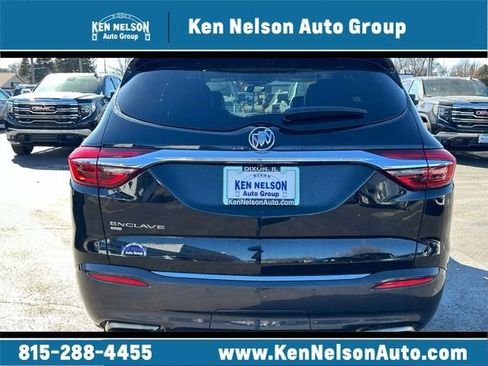 Used 2021 Buick Enclave Essence w/ Sound and Sites Package image 8