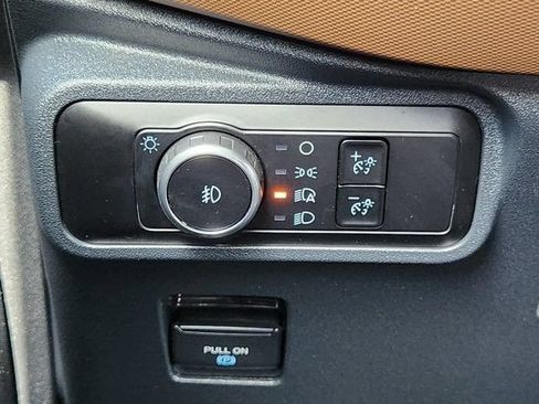 Used 2024 Ford Bronco Outer Banks AWD/4WD image 23