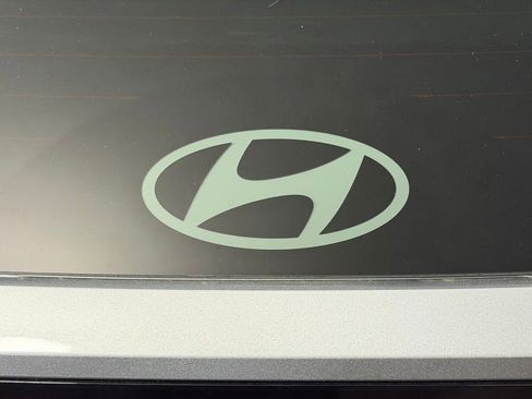 Used 2025 Hyundai Tucson Limited FWD image 30
