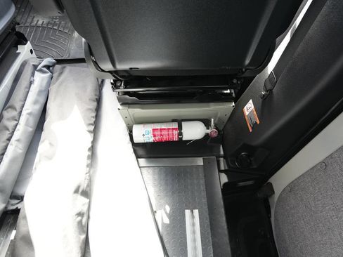 Used 2022 Mercedes-Benz Sprinter 2500 image 24