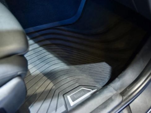 Used 2020 BMW 330i xDrive 330i xDrive w/ M Sport Package image 27