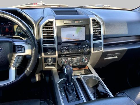Used 2016 Ford F150 Lariat w/ Equipment Group 501A Mid AWD/4WD image 7