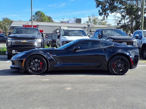 Used 2015 Chevrolet Corvette Z06 w/ 2LZ Preferred Equipment Group image 4
