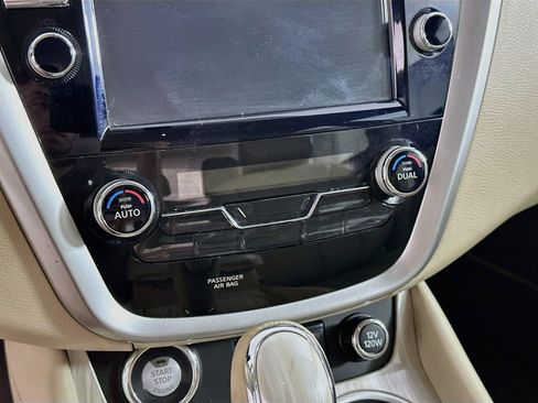 Used 2016 Nissan Murano SL w/ SL Technology Package FWD image 24
