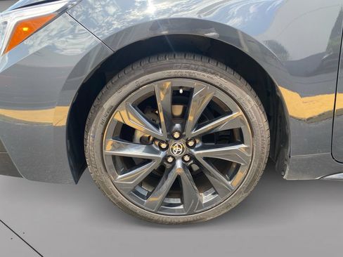 Used 2024 Toyota Corolla SE FWD image 12