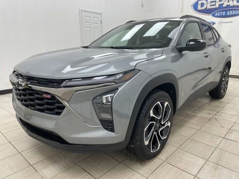 New 2026 Chevrolet Trax RS w/ Sunroof Package image 18