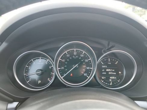 Certified 2024 MAZDA CX-5 AWD 2.5 S w/ Preferred Package image 3