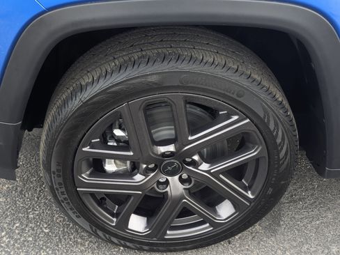 New 2026 Jeep Compass Latitude image 7