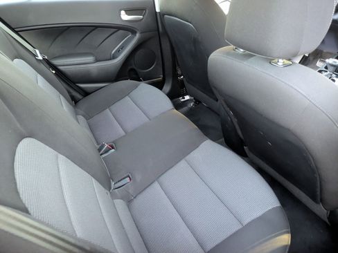 Used 2018 Kia Forte LX image 20