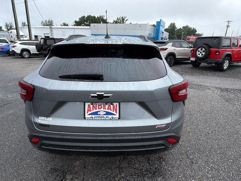 New 2026 Chevrolet Trax RS w/ Driver Confidence Package FWD image 9