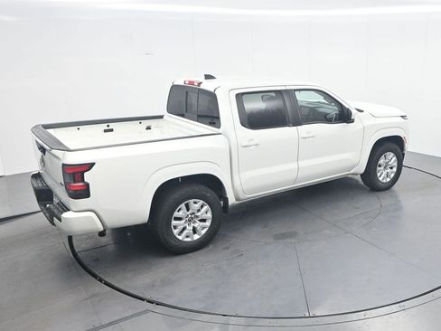 Used 2022 Nissan Frontier SV RWD image 21
