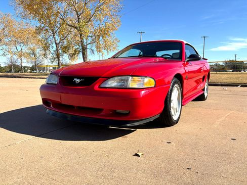 Used 1994 Ford Mustang GT image 30