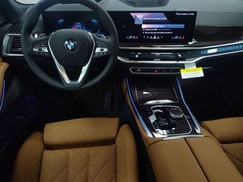 Used 2026 BMW X5 xDrive40i AWD/4WD image 23