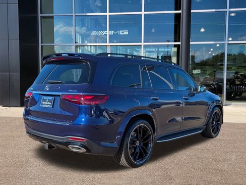 New 2026 Mercedes-Benz GLS 580 4MATIC image 4