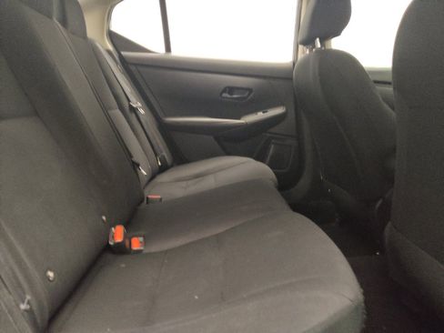 Used 2024 Nissan Sentra S FWD image 19