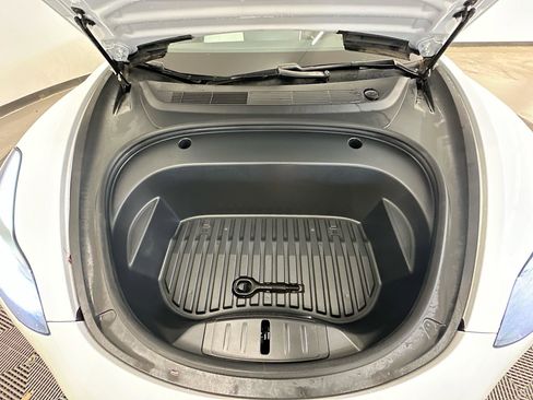 Used 2021 Tesla Model 3 Long Range image 34