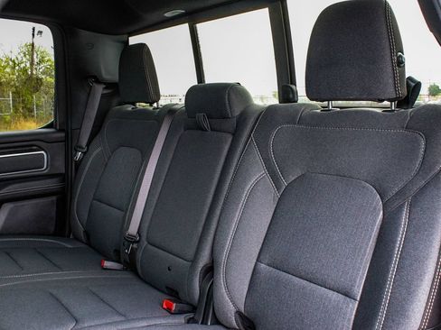 Used 2023 RAM 1500 Big Horn AWD/4WD image 31