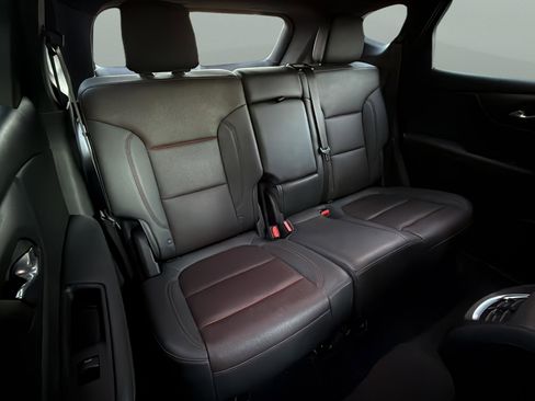 Used 2022 Chevrolet Blazer RS w/ Enhanced Convenience Package image 38