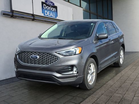 Used 2023 Ford Edge SEL w/ Convenience Package AWD/4WD image 3
