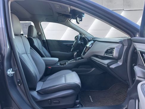 Used 2025 Subaru Outback Limited image 13