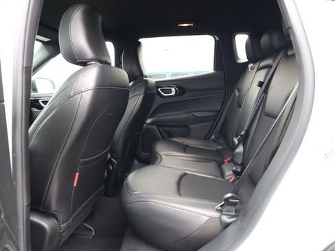 Used 2024 Jeep Compass Trailhawk image 23