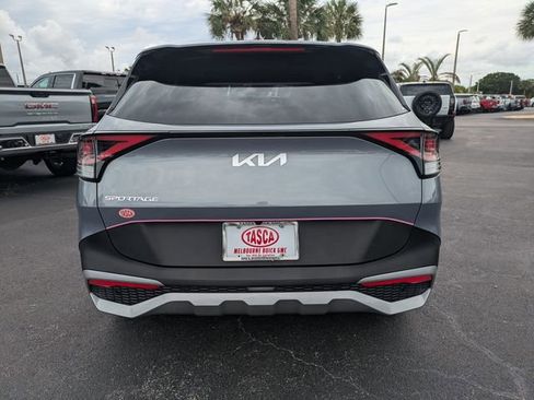 Used 2023 Kia Sportage EX FWD image 5