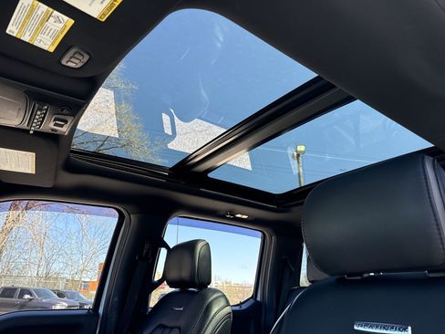 Used 2020 Ford F350 Platinum w/ FX4 Off-Road Package AWD/4WD image 25
