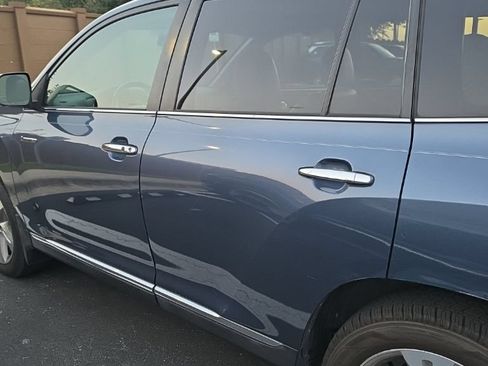 Used 2013 Toyota Highlander Limited FWD image 8
