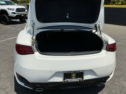 Used 2018 INFINITI Q60 Red Sport 400 RWD image 10