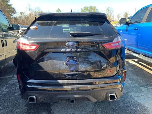 Used 2022 Ford Edge ST image 6
