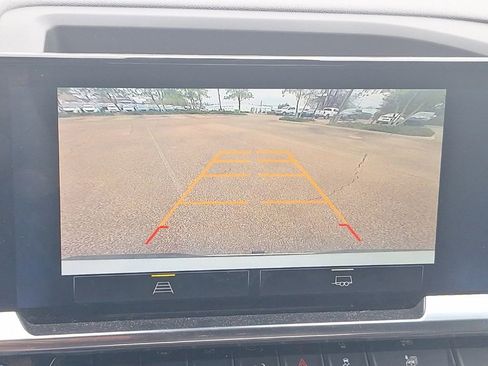 Used 2025 Chevrolet Silverado 1500 LT image 40