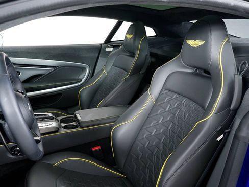 Used 2026 Aston Martin Vanquish RWD image 5