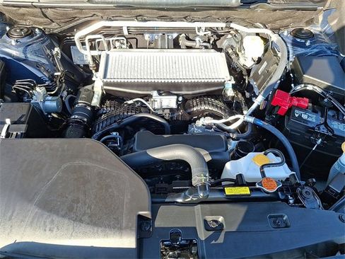 Used 2025 Subaru Ascent Premium image 29