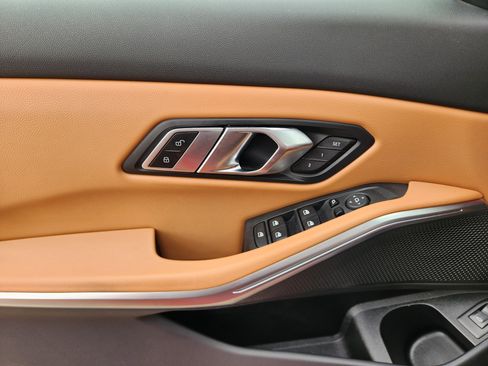 Used 2023 BMW 330i Sedan image 21