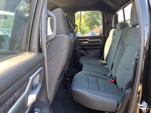 Used 2022 RAM 1500 Big Horn AWD/4WD image 17